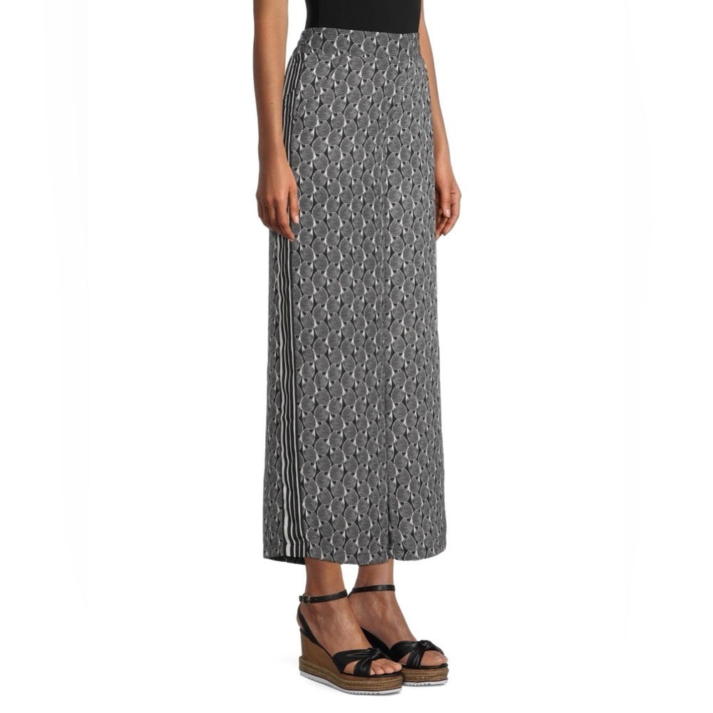 Max Studio Printed Pants Black White Striped Petal Wide Leg Pants Size M